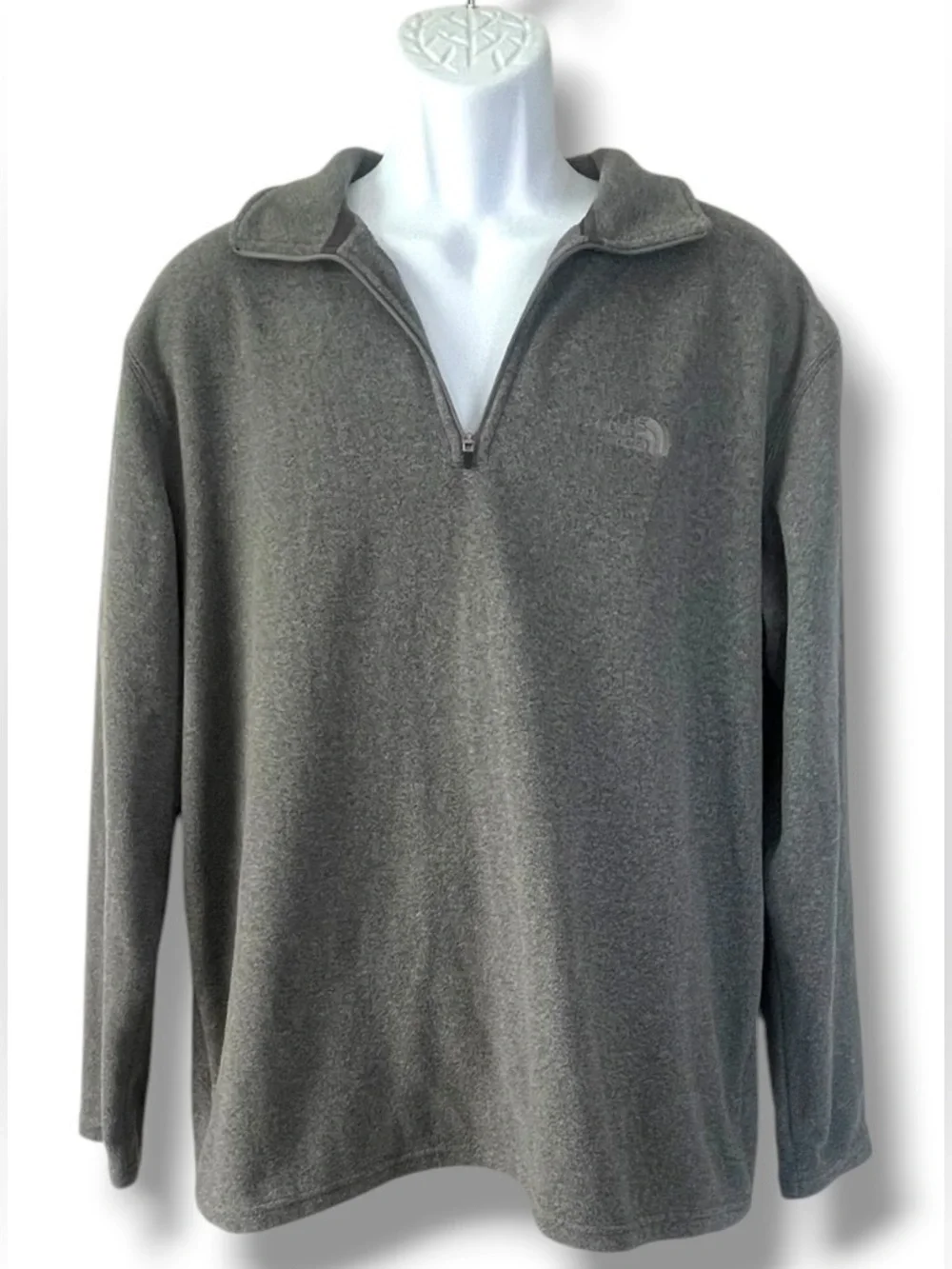 The North Face Gray Fleece Quarter Zip Pullover Men’s Large Jacket Sweater